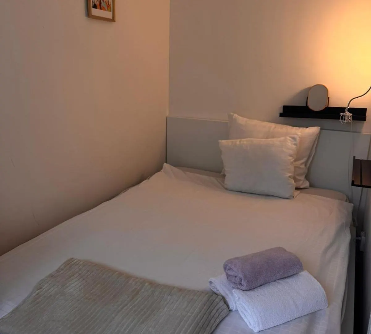 Central B&B Apartment In Amsterdam Guest house